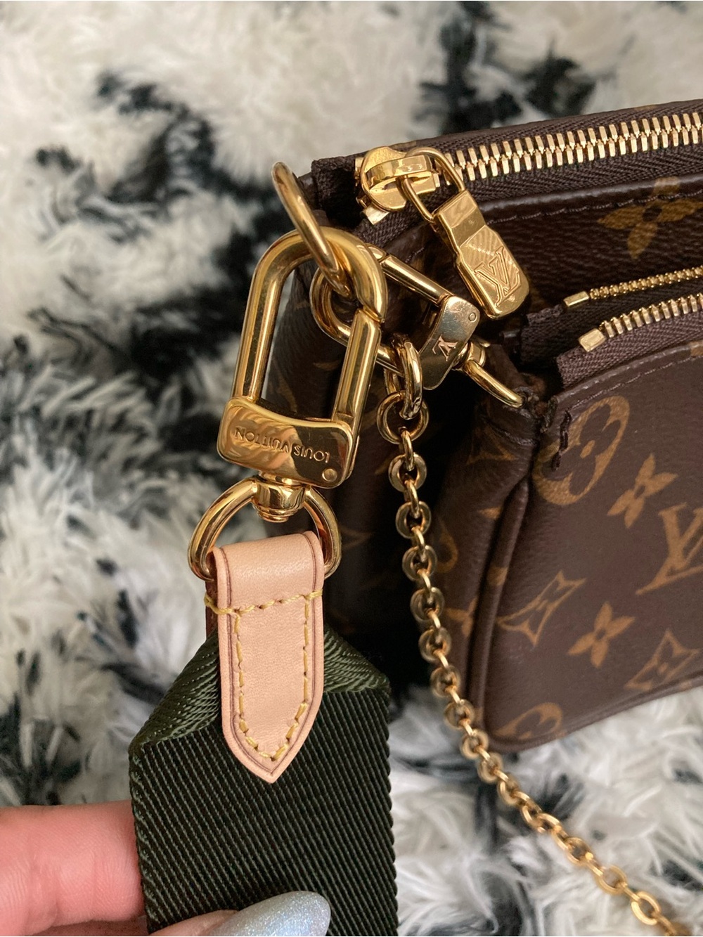Louis Vuitton Brown Monogram Multi-Pochette with Olive Strap and Gold Hardware - Picture 11 of 15